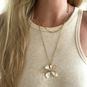 Collier Flora