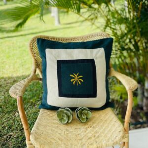 Coussin 100% Lin palmier brodé 45x45 cm