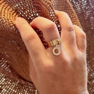 Bague Menotte